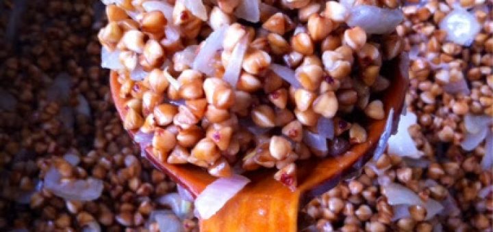 Grecka (Karabuğday) Pilavı