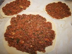 Evde Lahmacun Yapımı