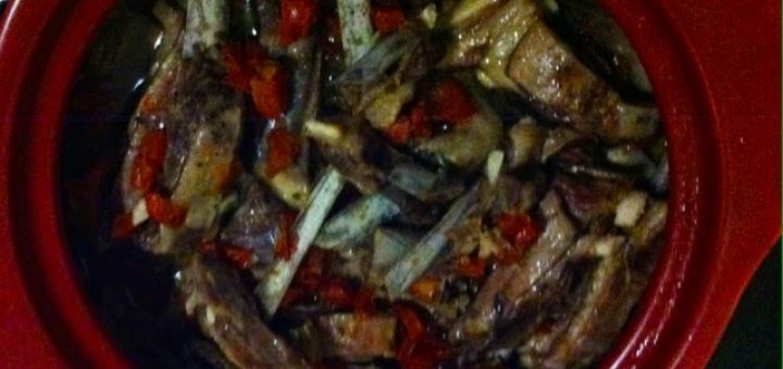 Güveçte Kuzu Kaburga