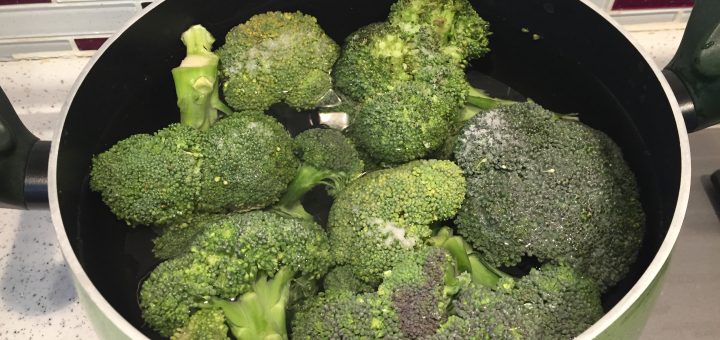 Sütlü Brokoli Çorbası