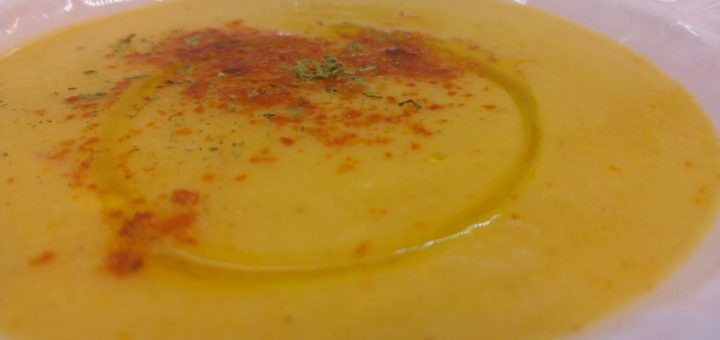 Buharda Haşlanmış Kremalı Sebze Çorbası