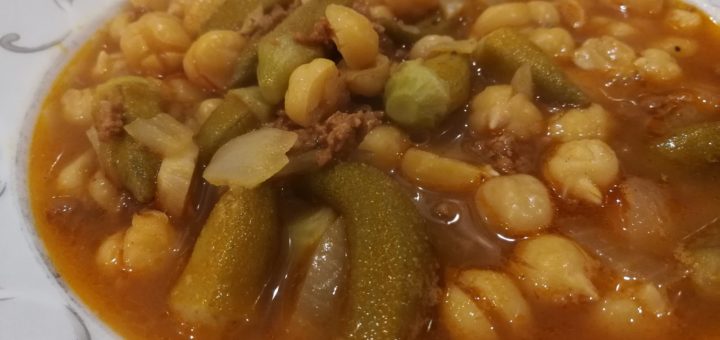 Nohutlu bamya yemeği